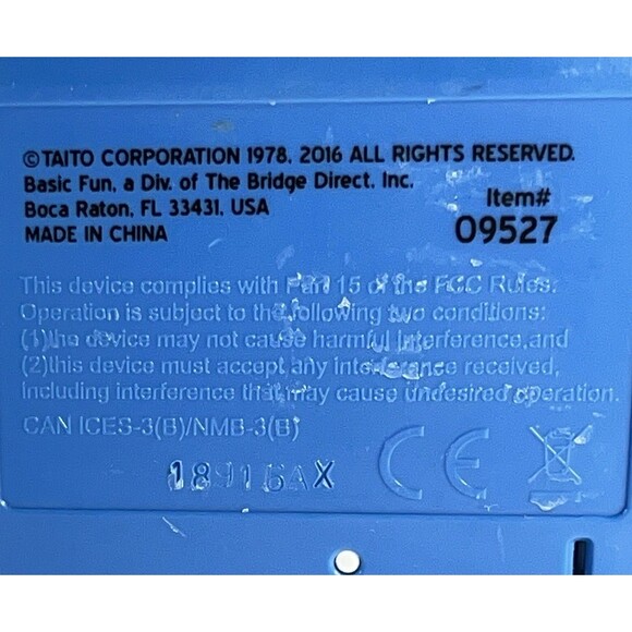 Taito Space Invaders Handheld Electronic Game 2016 Tested - Picture 9 of 9